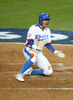 第2回ワールド・ベースボール・クラシック（%%2009 World Baseball Classic%%）決勝、日本戦で9回に同点に追いつき、本塁で歓喜する韓国の李鍾旭（%%Lee Jong-Wook%%、イ・ジョンウク）。（2009年3月23日撮影）(c)AFP/Getty Images/Stephen Dunn