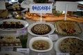 北朝鮮の首都平壌で開催された料理コンテストに出品されたジャガイモ粉料理（2019年2月13日撮影）。(c) Ed JONES / AFP
