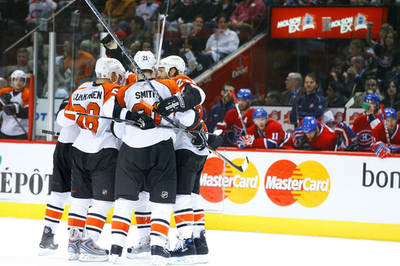 フライヤーズ カナディアンズに4連勝でカンファレンス決勝へ