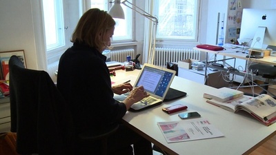 独で新法施行、同僚の給与を知る権利 男女の賃金格差是正を目指す