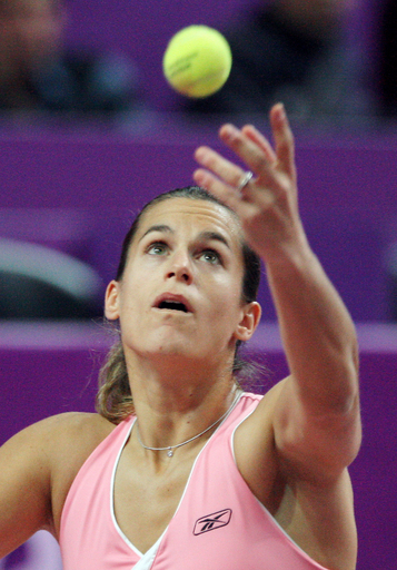 モウレズモ ダニリドーの途中棄権により準決勝進出