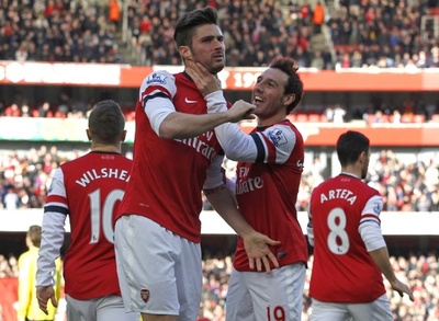 アーセナル大勝、ジルーが2得点の活躍で悪い流れを払拭