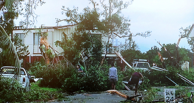 オーストラリアで「ミニ・トルネード」、住宅などに被害