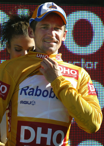 メンショフ 第10ステージを制し総合首位をキープ