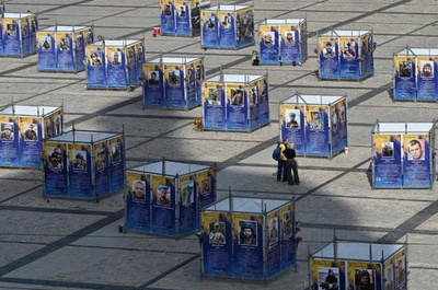 【今日の1枚】戦没者を慰霊するキーウの広場