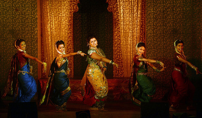 インド民族舞踊「ラバニ」、ムンバイで公演