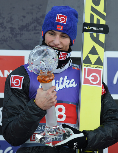 ノルウェーのタンデが第2戦で優勝、ジャンプ週間