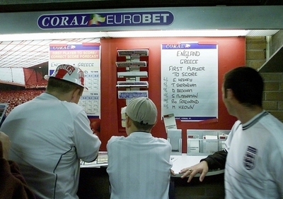 「大損したのは店が止めてくれなかったから」、賭博中毒の英男性が賠償訴訟