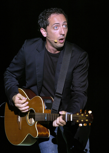 「第43回カルタゴ芸術祭」にガド・エルマレ登場