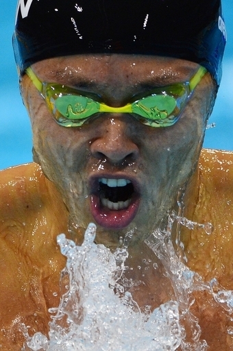 北島と立石が決勝進出、男子200メートル平泳ぎ