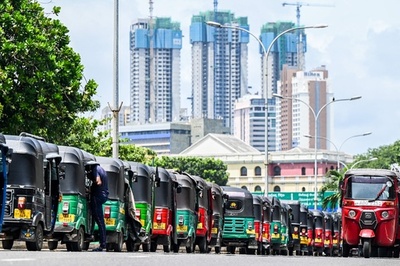 スリランカ議会、燃料節約のため審議中止