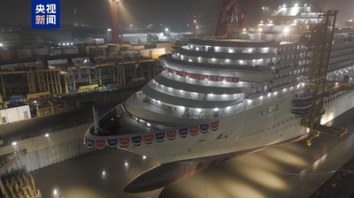 中国2隻目の国産大型クルーズ船がドック内浮上をクリア