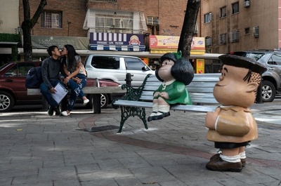 【今日の1枚】マファルダと一緒、感激のあまりキス？ ベネズエラ