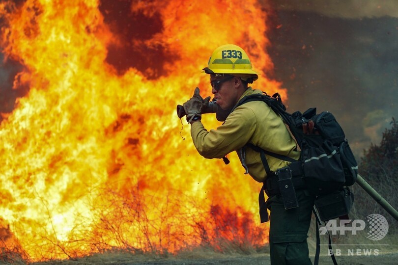 米加州南部の山火事 原因は 赤ちゃんの性別発表花火 写真5枚 国際ニュース Afpbb News