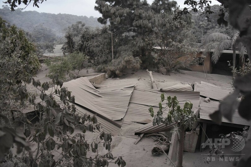 グアテマラ・フエゴ山噴火による死者65人に 170万人に影響