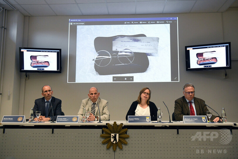 ジョン・レノンさんの盗難品、眼鏡や楽譜も 日記に死亡当日の日付