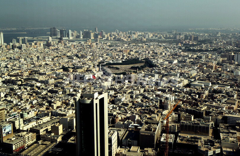 空から見るバーレーンの高層ビル