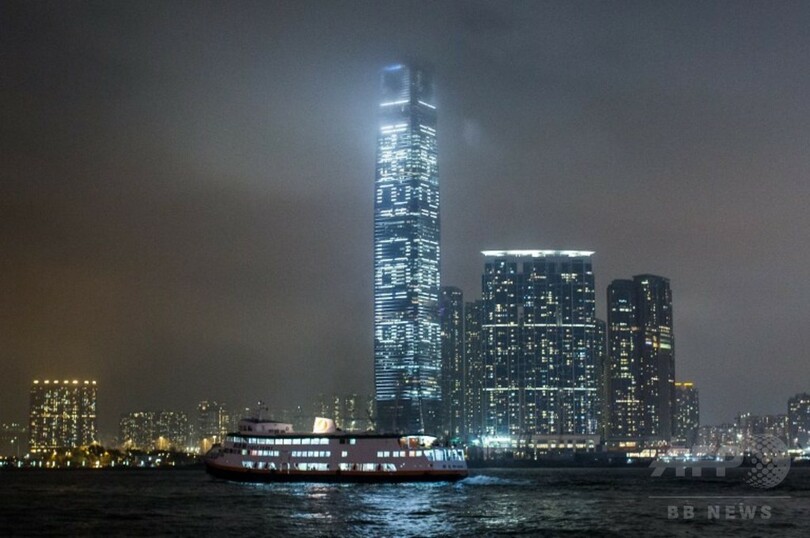 香港の自由懸念のアート作品、「敬意を欠く」として展示中止に