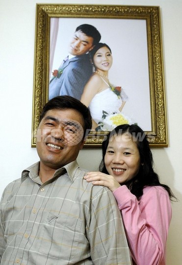 韓国で国際結婚に関する新法、違反仲介業者を摘発へ 韓国で国際結婚に関する新法、違反仲介業者を摘発へ