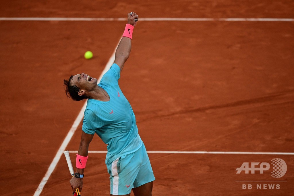 ナダルが13度目の全仏決勝進出 ジョコ戦へ「もう一段上げないと」 写真