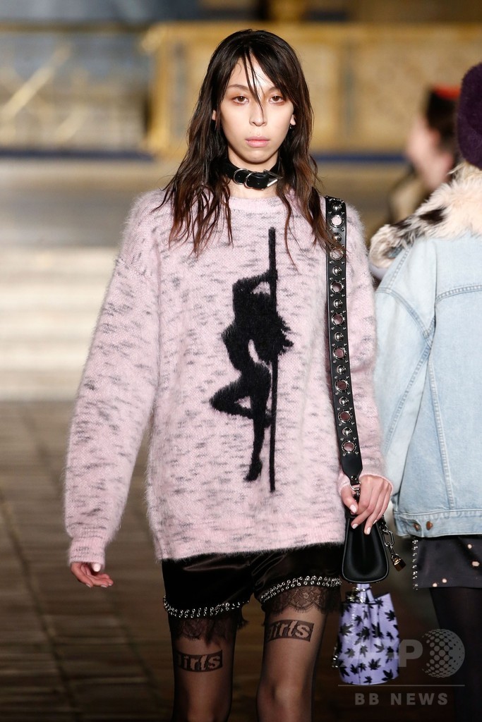 「アレキサンダー ワン」16/17年秋冬コレクション