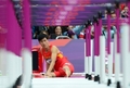 ロンドン五輪、陸上男子110メートルハードル予選。転倒する中国の劉翔（Liu Xiang、2012年8月7日撮影）。(c)AFP/OLIVIER MORIN