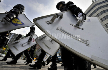 洞爺湖サミット2日目、札幌市内で反G8デモ 写真10枚 国際ニュース