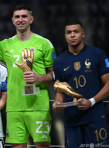 W杯アルゼンチン代表は「品格ない勝者」 仏スポーツ相が非難 写真5枚