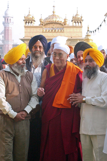 チベット仏教教主ダライ・ラマ14世、「後継者はチベット以外の土地から」