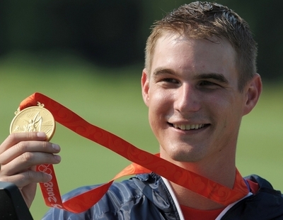 エラー 射撃・男子ダブルトラップで優勝