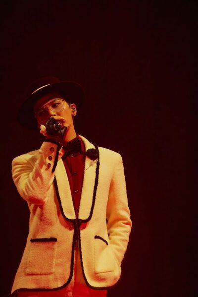 G-DRAGON、シャネルと共演した舞台衣装が「アート」と称賛