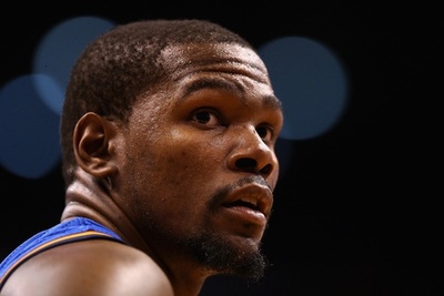 ジョーダン氏超え！ デュラントが41試合連続25得点