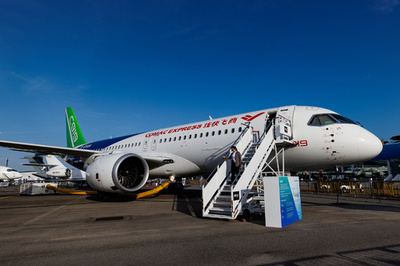 第10回シンガポール航空ショーが開幕 中国の商用機が静態展示