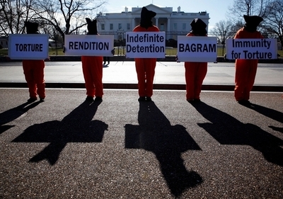 医療関係者がテロ容疑者を使って実験か、米人権団体