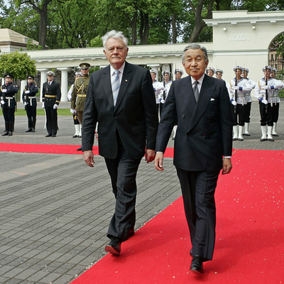 天皇、皇后両陛下　リトアニアを訪問