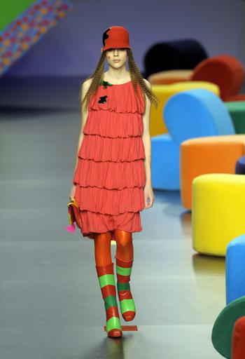 ＜09/10年秋冬マドリード・コレクション＞アガタ・ルイス・デ・ラ・プラダら、新作を発表