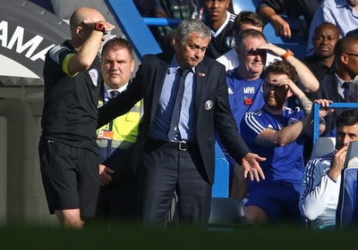 モウリーニョ監督、リーグ戦6敗目も留任に自信