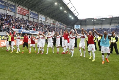 シュツットガルトが1部残留、敗れたパーダーボルンは降格へ