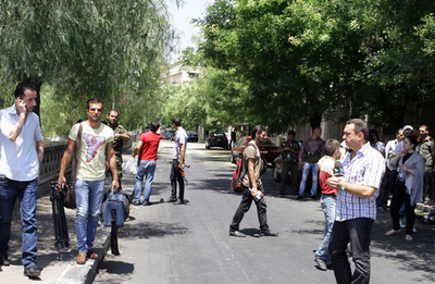 シリアの首都で爆弾攻撃、国防相ら死亡 アサド政権に打撃