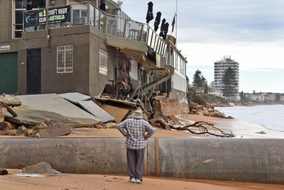 オーストラリア東部で暴風雨、3人死亡