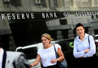 豪中銀、1％の追加利下げ 約6年ぶりの水準