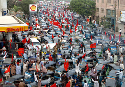 2サイクルスクーターは「重大な大気汚染源」、研究