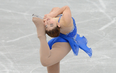 浅田が優勝、鈴木は2位 NHK杯