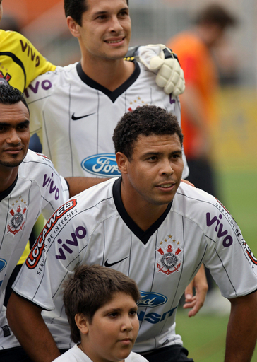 ロナウド 大麻騒動のフェルプスを擁護