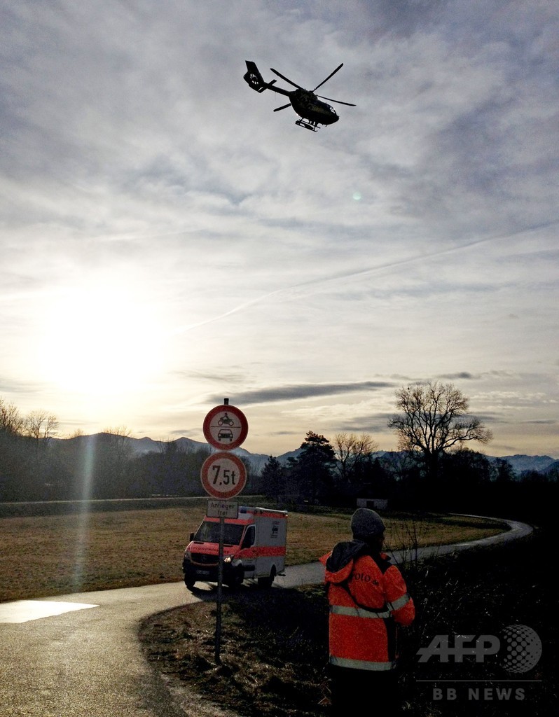 ドイツで列車2台が正面衝突、8人死亡 約100人が負傷