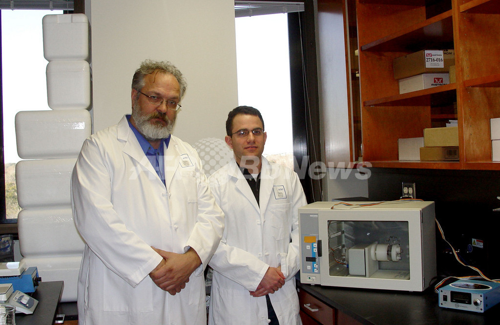 人工食肉の実用化に取り組む2人の研究者、米国 人工食肉の実用化に取り組む2人の研究者、米国