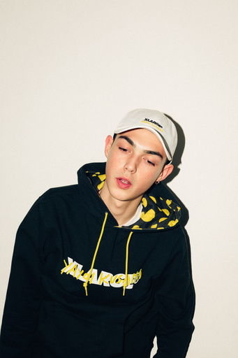 XLARGE®×草間彌生×X-girl」トリプルコラボレーションが実現！ 写真24枚