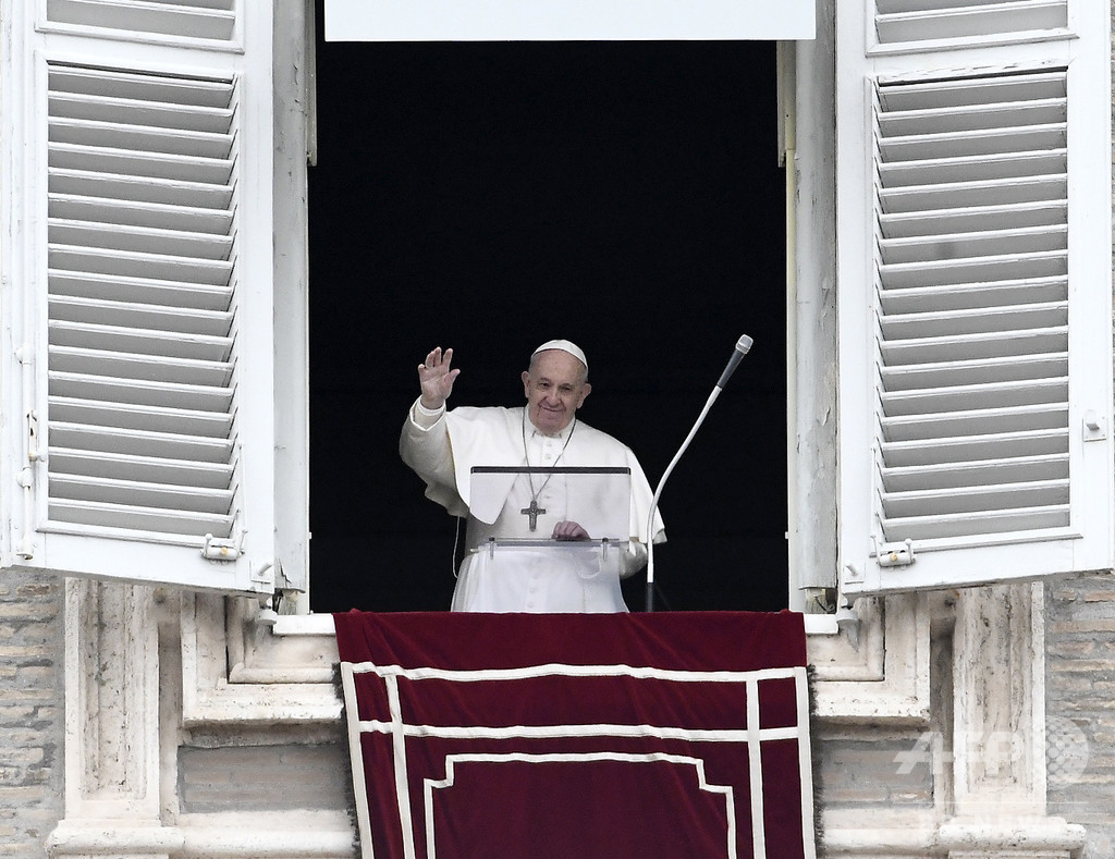 ローマ教皇の日曜日の祈り、新型コロナ対策でネット配信に ローマ教皇の日曜日の祈り、新型コロナ対策でネット配信に