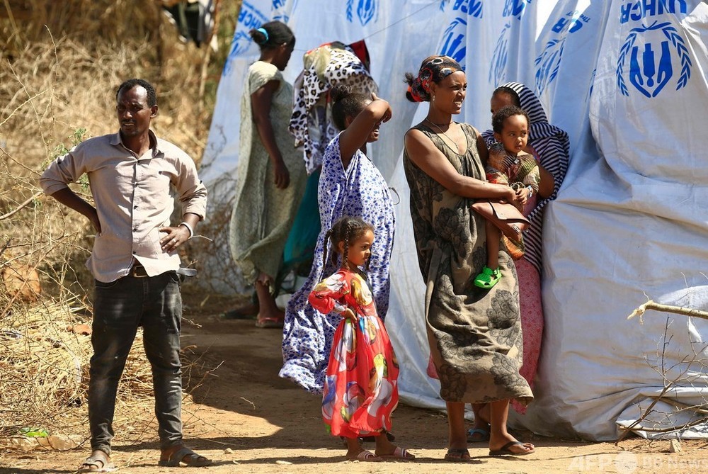 エチオピア衝突、隣国スーダンの難民キャンプに「町」