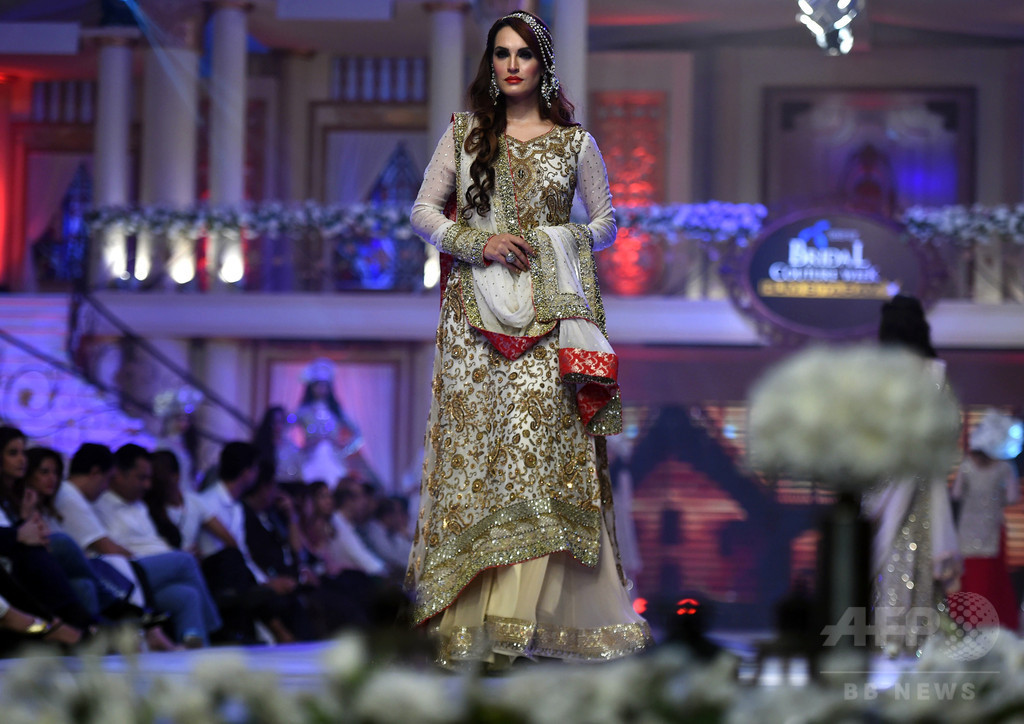 カラチでブライダル・クチュール・ファッションウィーク開催